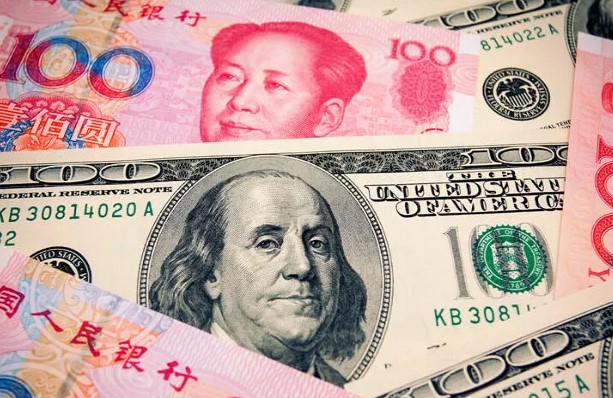 Çin'de yuan adımı
